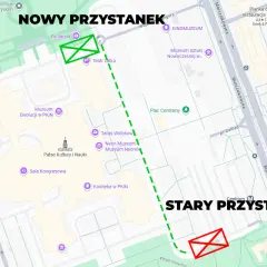 Nowy przystanek autobusowy na placu Defilad, obok Fontanny i Teatru Lalka. Stary przystanek jest zaznaczony na czerwono.