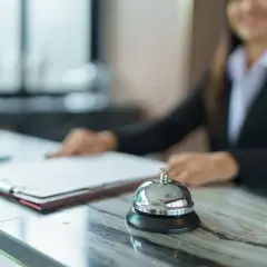 Czy w hotelu trzeba pokazać dowód? Ważne informacje dla gości