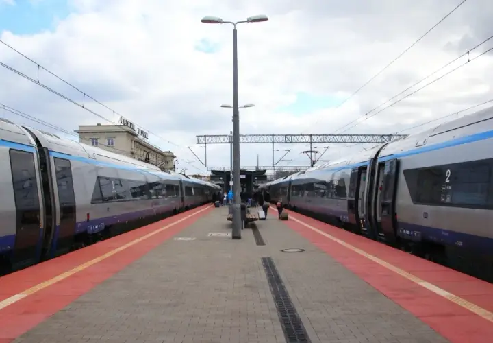 Intercity Praga do Warszawy - gdzie się zatrzymuje i co warto wiedzieć