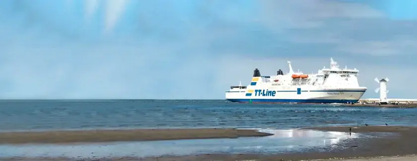 Gdzie płynie prom z Świnoujścia i gdzie się zatrzymuje? Sprawdź trasy!