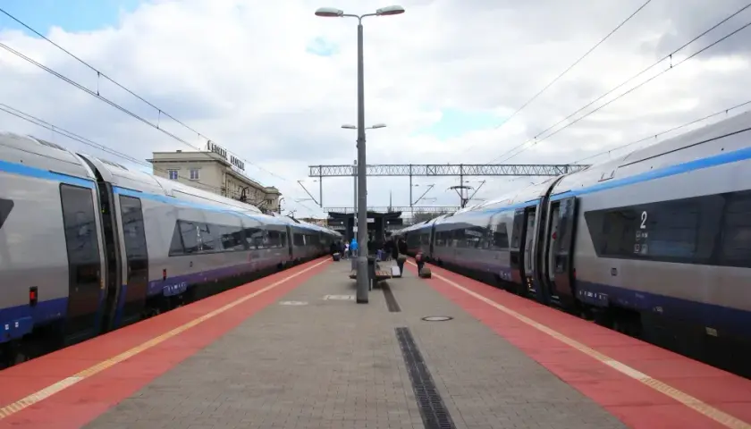 Intercity Praga do Warszawy - gdzie się zatrzymuje i co warto wiedzieć