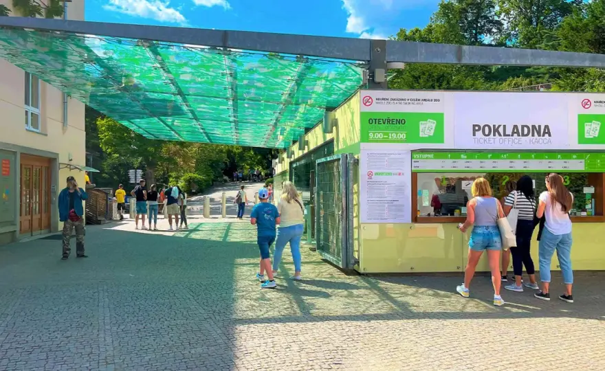 ZOO Praga: Twój przewodnik bilety, dojazd, atrakcje
