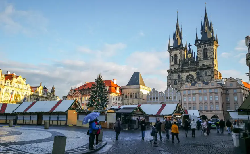 Rynek Staromiejski w Pradze: Twój przewodnik po sercu miasta