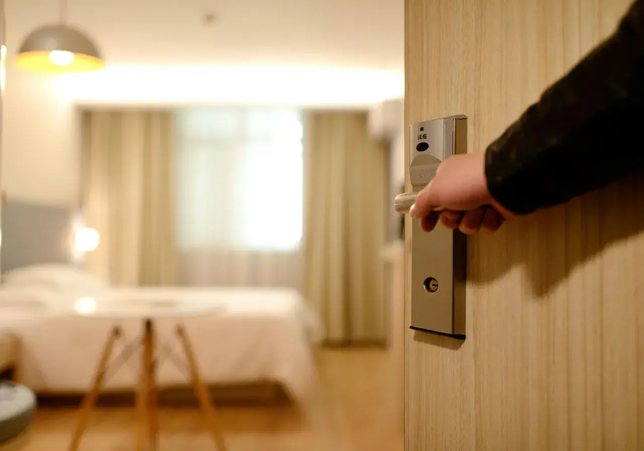 Jak otworzyć hotel i uniknąć najczęstszych błędów w biznesie